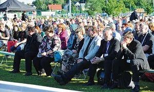 Kuva evankeliumijuhlilta keslt 2012. Kuva: Seppo Pitknen