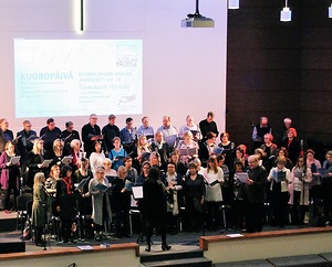 Kuoropivss lydettiin yhdess laulamisen ja yhteisllisyyden ilo. Kuva: Markku Sandberg