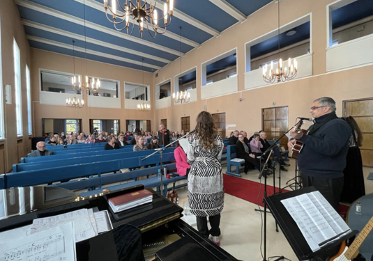 Imatran ptapahtuma oli 1. lokakuuta Tainionkosken kirkossa. Jrjestjt uskovat, ett tammikuussa pidetty L10T-evankeliointikoulutus vaikutti mission onnistumiseen. (Jani Huomo)