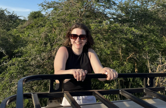 Vantaalainen Lyydia Annala, 20, oli huhtikuussa mukana kotiseurakuntansa Helsingin Saalemin jrjestmll nuorten lhetysmatkalla Ugandassa, jossa psi mys safarille Murchinson Fallsin kansallispuistoon. (Nelie Brick)