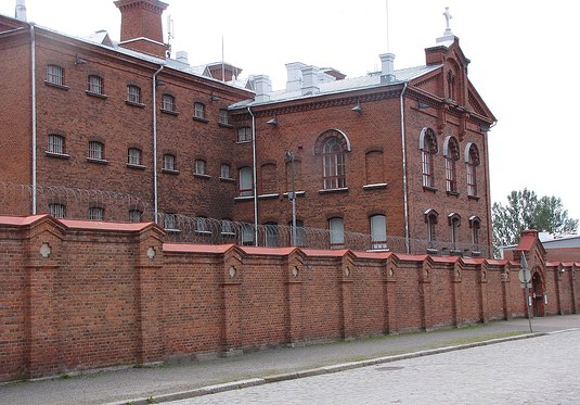Kristillinen osasto toimii tll hetkell Kuopion vankilassa sek naisille Hmeenlinnan vankilassa. Kuvassa Vaasan vankila, jossa kristillinen osasto lopetettiin muutama vuosi sitten. (Wikimedia Commons) 